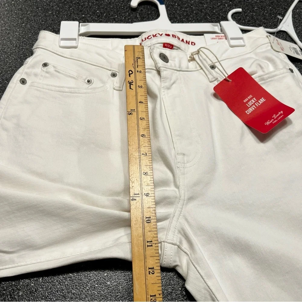 NWT Lucky Brand Women's White High Rise Curvy Flare Jeans - Picture 2 of 9